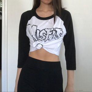 Cropped Band Tee